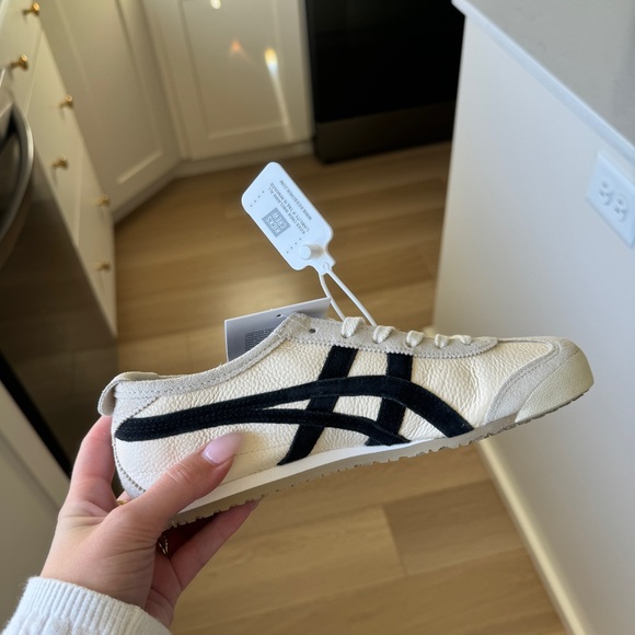 Onitsuka Tiger Mexico 66 VIN Birch/Black NWT! - Picture 8 of 9